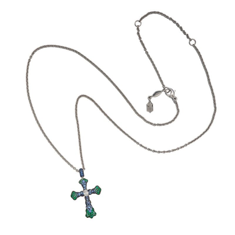 A Brief History of the Necklace | Barnebys Magazine